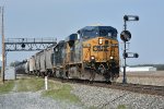 CSX 5287 Splits the signal at South Deshler. 